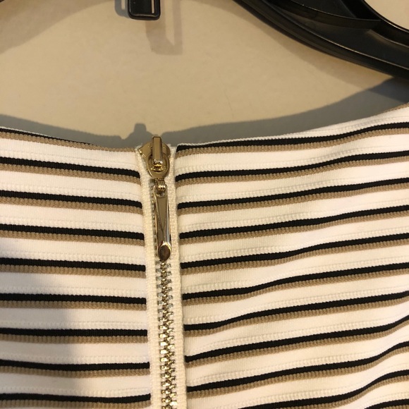 White House Black Market - Striped Top - Sz 12 - Picture 4 of 5
